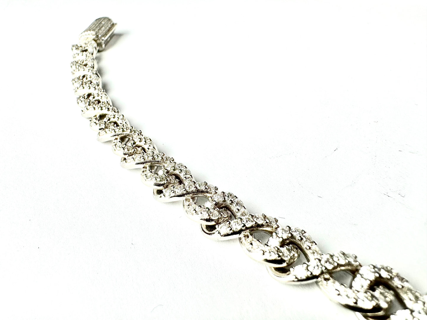 Infiniti Link Bracelet