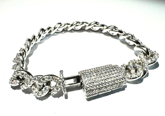 Infiniti Link Bracelet