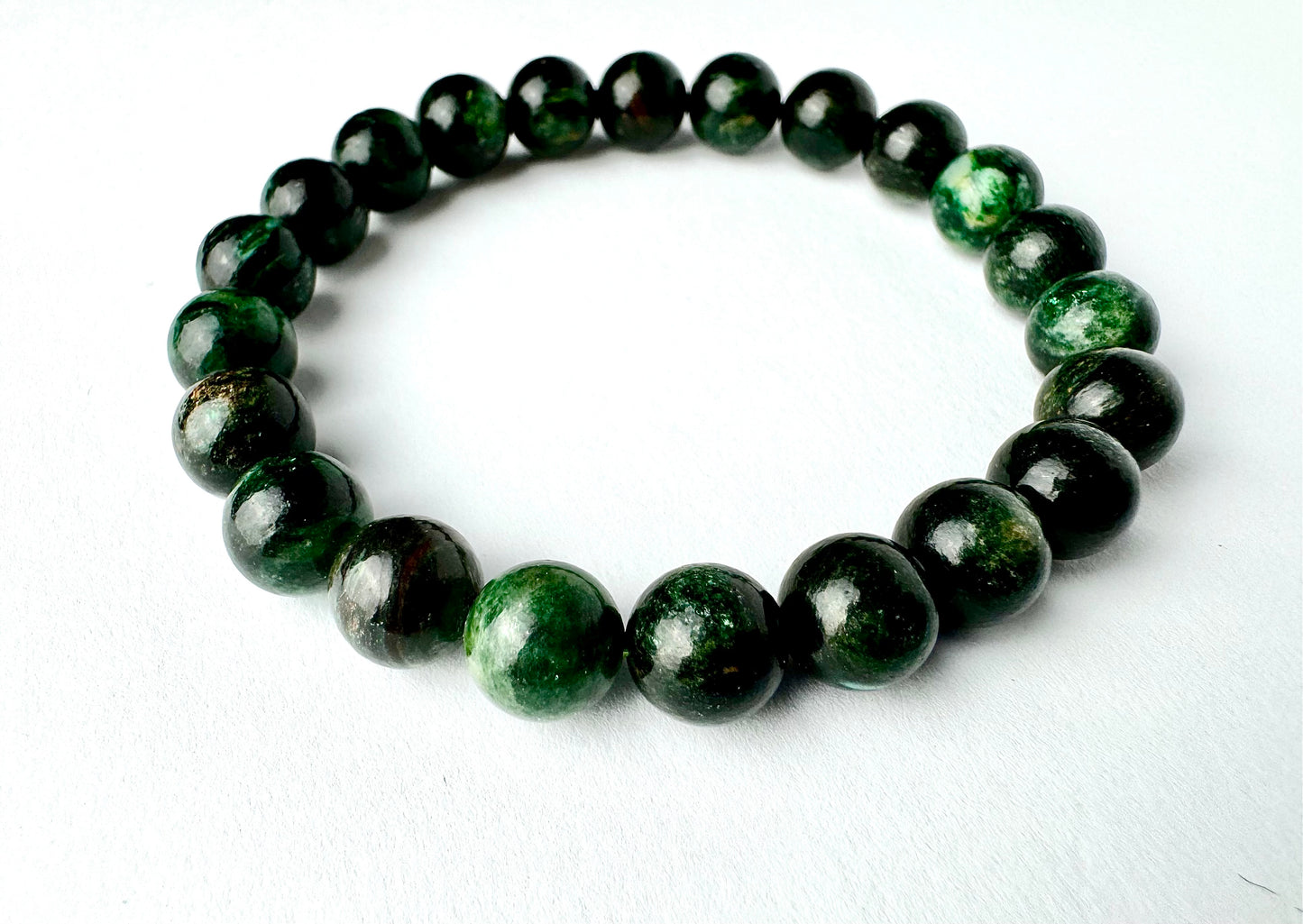 Emerald stone bracelet